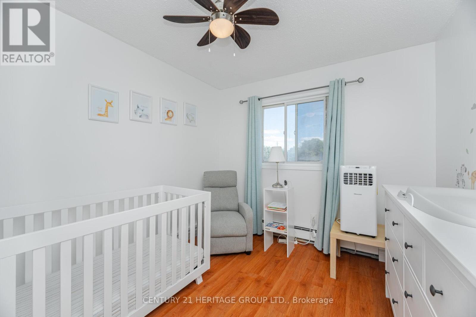 72 Osborn Street, Essa, Ontario  L0M 1B0 - Photo 19 - N12419272