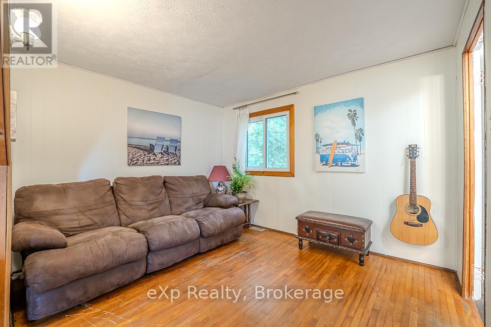 212 Green Street, Saugeen Shores, Ontario  N0H 2C0 - Photo 20 - X12391568