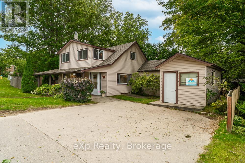 212 Green Street, Saugeen Shores, Ontario  N0H 2C0 - Photo 4 - X12391568