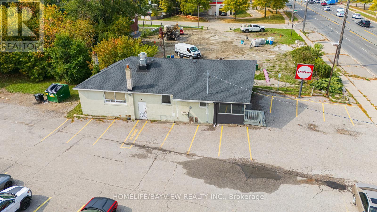 5775 Highway 7 E, Markham, Ontario  L3P 1A5 - Photo 19 - N12418230