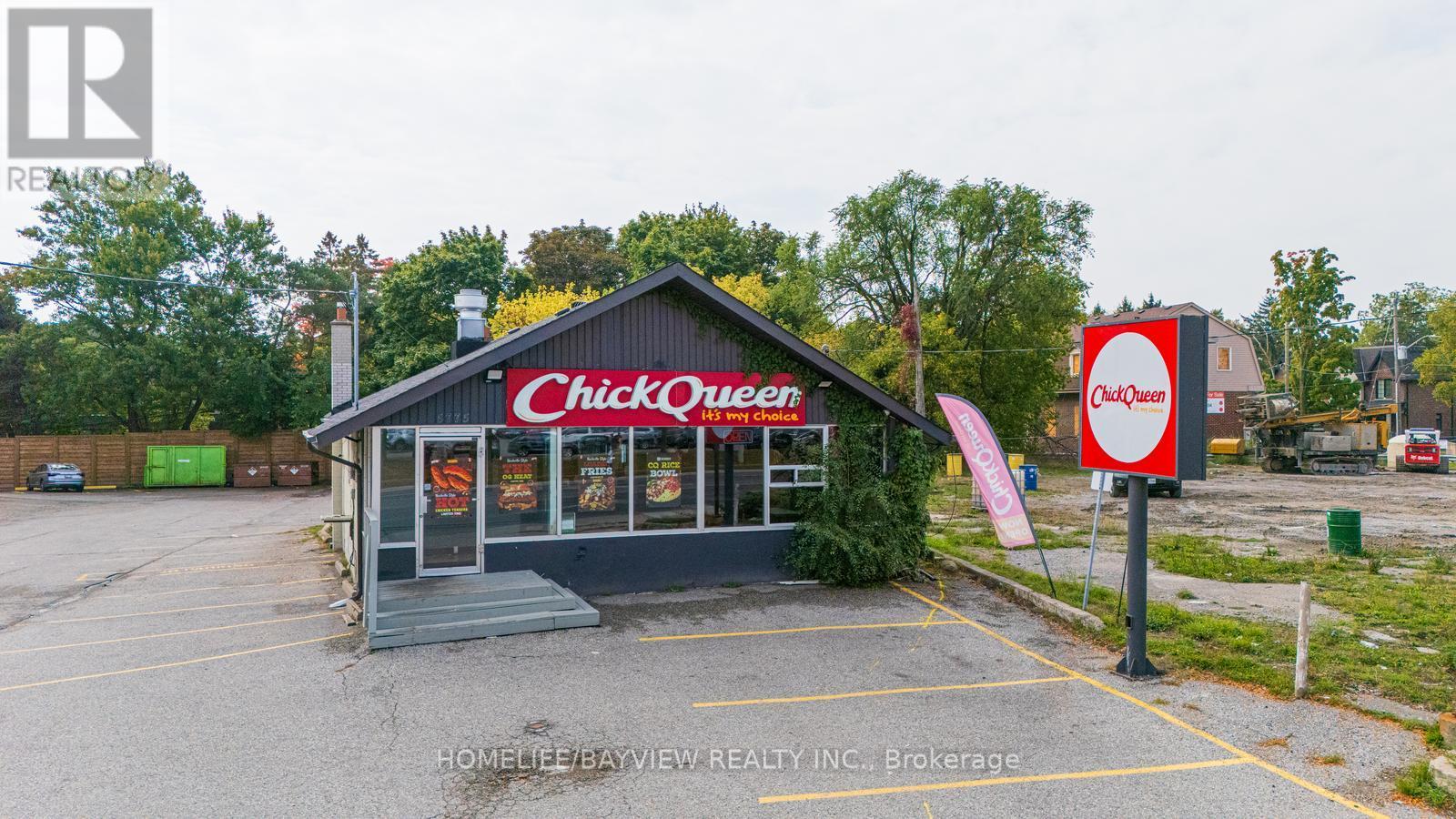 5775 Highway 7 E, Markham, Ontario  L3P 1A5 - Photo 2 - N12418230