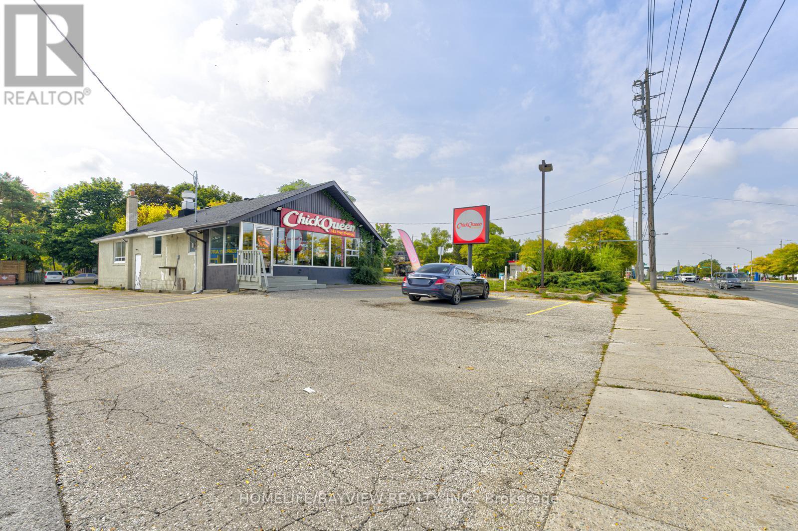 5775 Highway 7 E, Markham, Ontario  L3P 1A5 - Photo 27 - N12418230