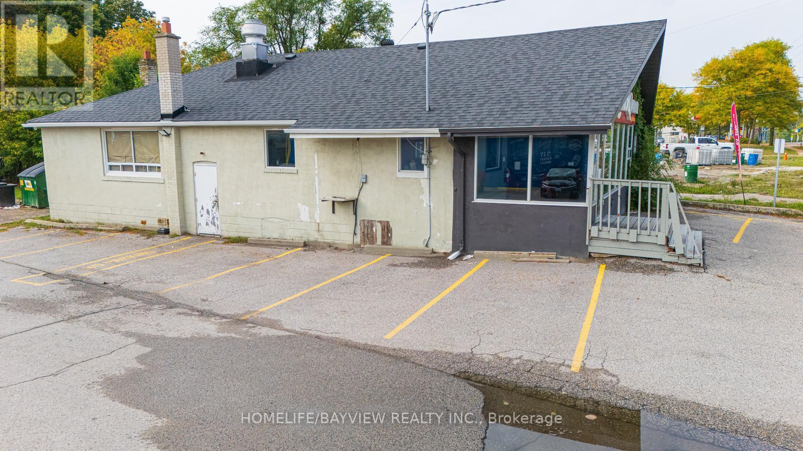 5775 Highway 7 E, Markham, Ontario  L3P 1A5 - Photo 5 - N12418230