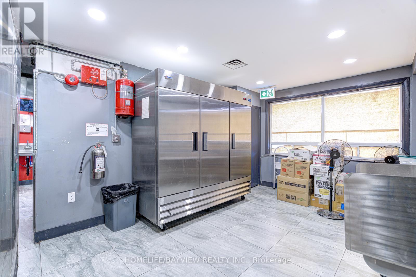 5775 Highway 7 E, Markham, Ontario  L3P 1A5 - Photo 42 - N12418230