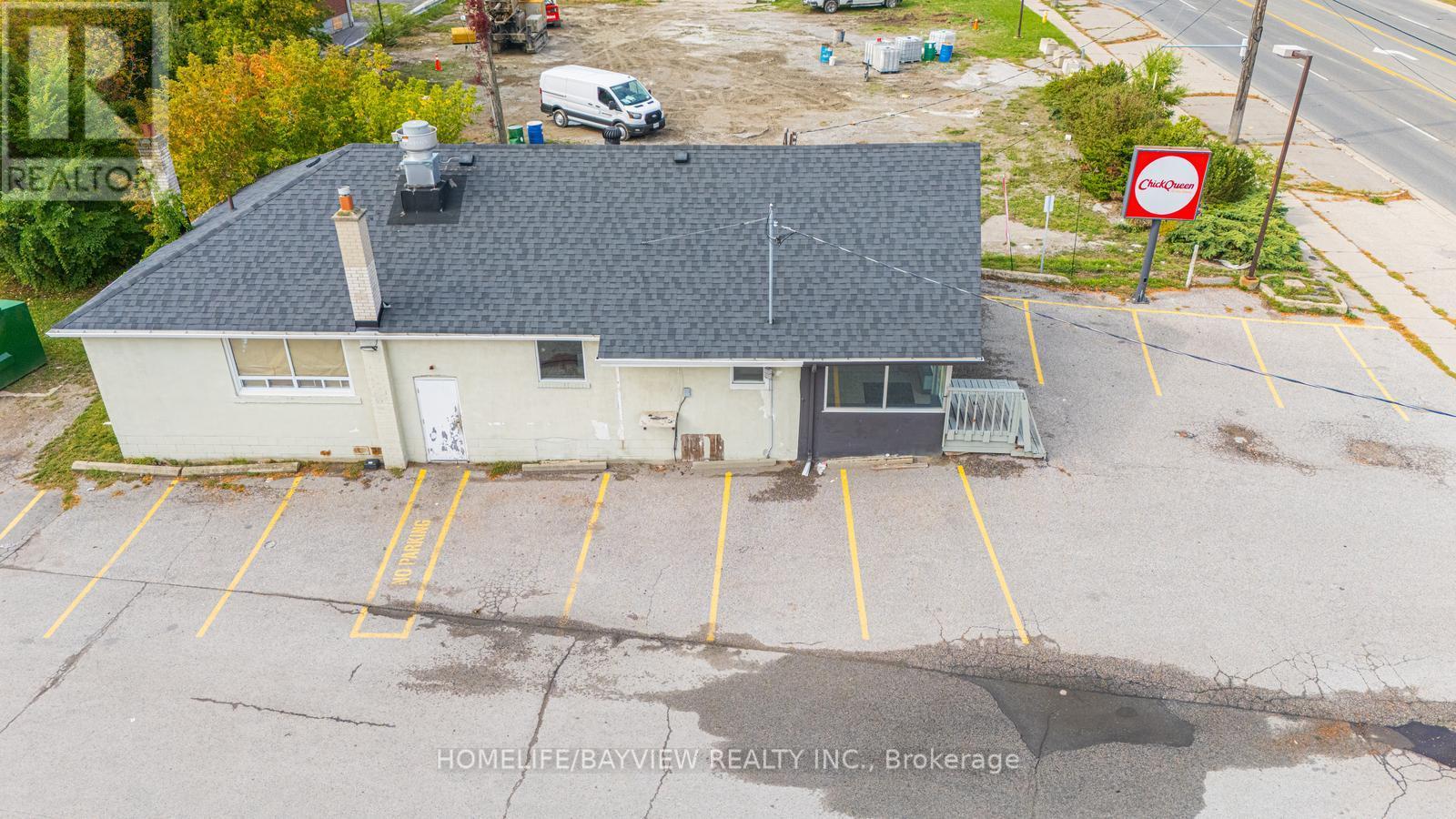 5775 Highway 7 E, Markham, Ontario  L3P 1A5 - Photo 6 - N12418230