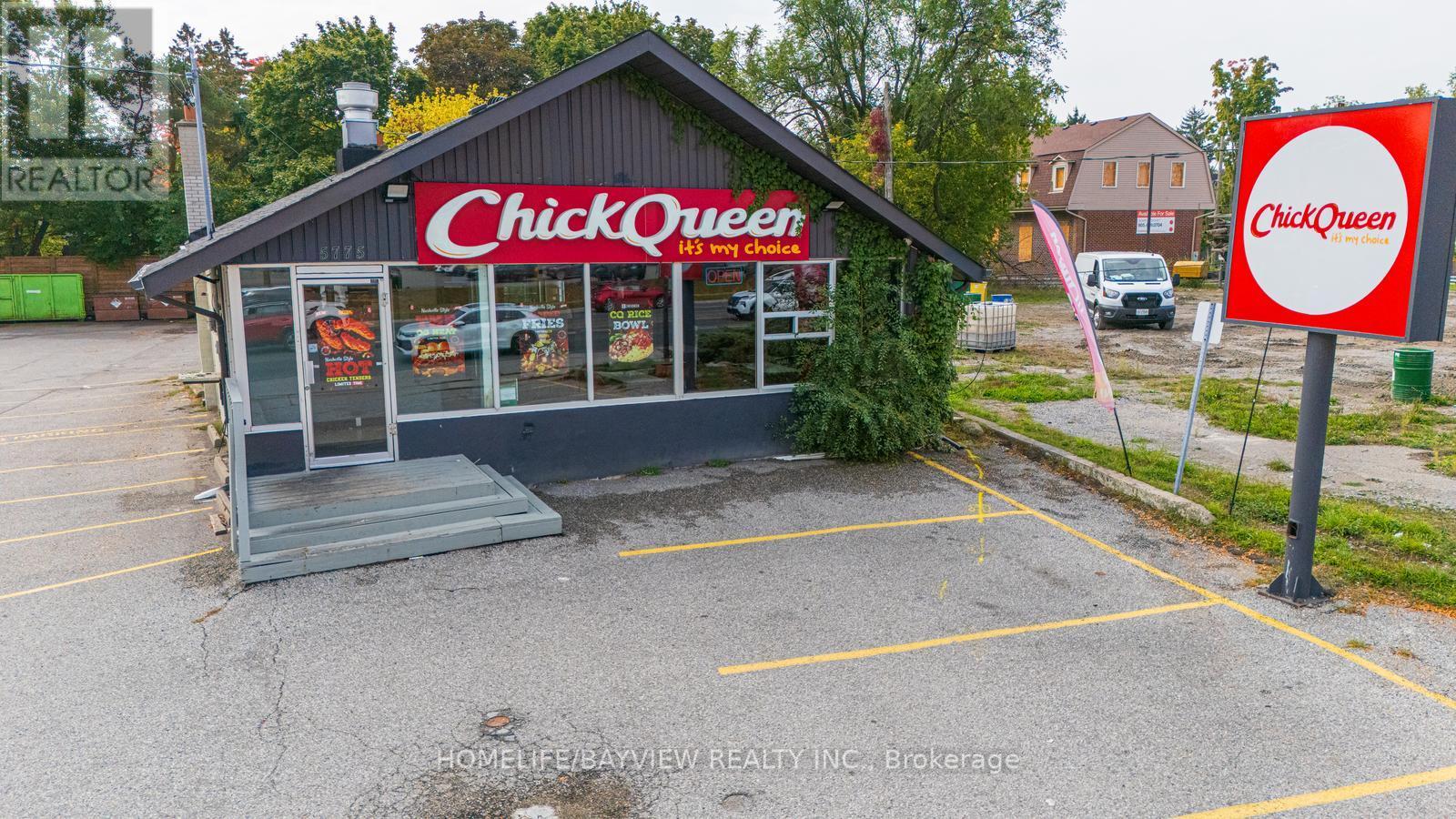 5775 Highway 7 E, Markham, Ontario  L3P 1A5 - Photo 3 - N12418230