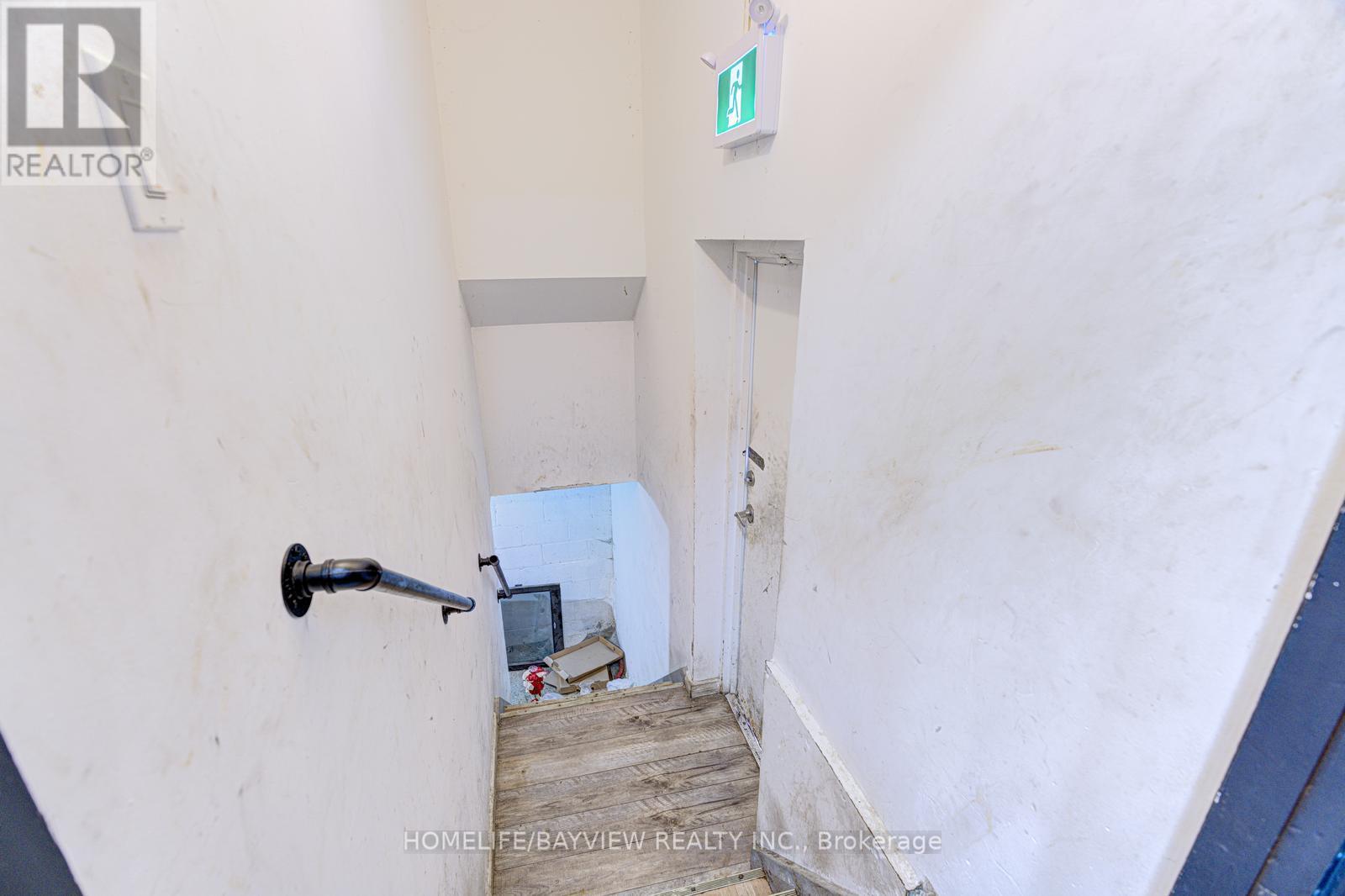 5775 Highway 7 E, Markham, Ontario  L3P 1A5 - Photo 45 - N12418230