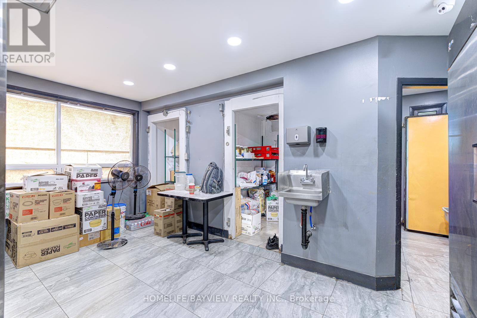 5775 Highway 7 E, Markham, Ontario  L3P 1A5 - Photo 41 - N12418230