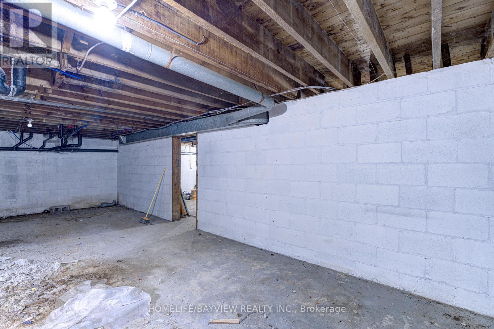 5775 Highway 7 E, Markham, Ontario  L3P 1A5 - Photo 47 - N12418230
