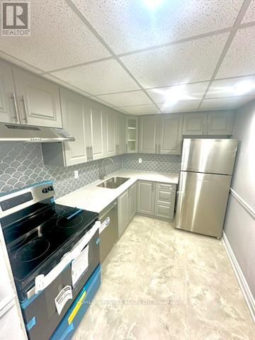 109 - 155 Hillcrest Avenue, Mississauga, Ontario  L5B 3Z2 - Photo 7 - W12416334
