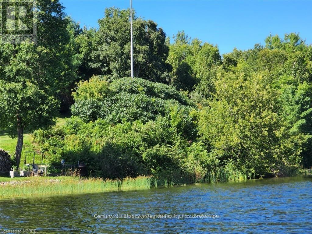24 Villeneuve Crescent, West Nipissing (Sturgeon Falls), Ontario  P2B 3G8 - Photo 2 - X12423082