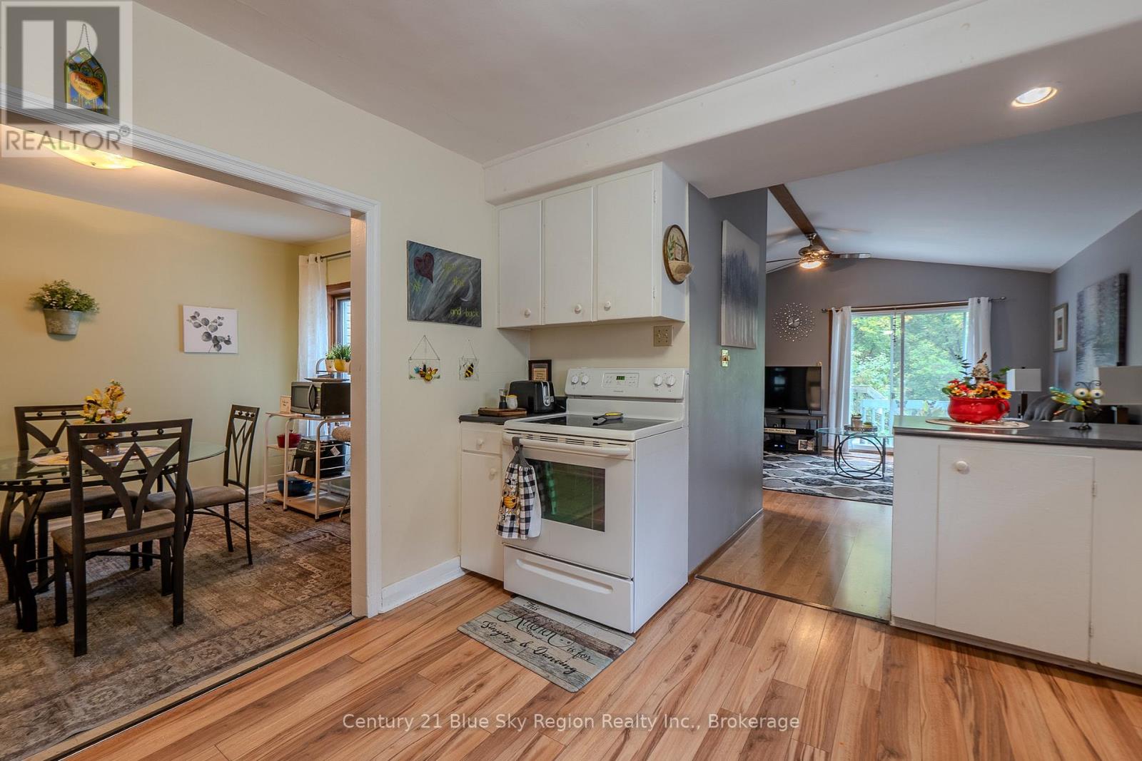 242 Princess Street E, North Bay, Ontario  P1B 1P9 - Photo 27 - X12423128