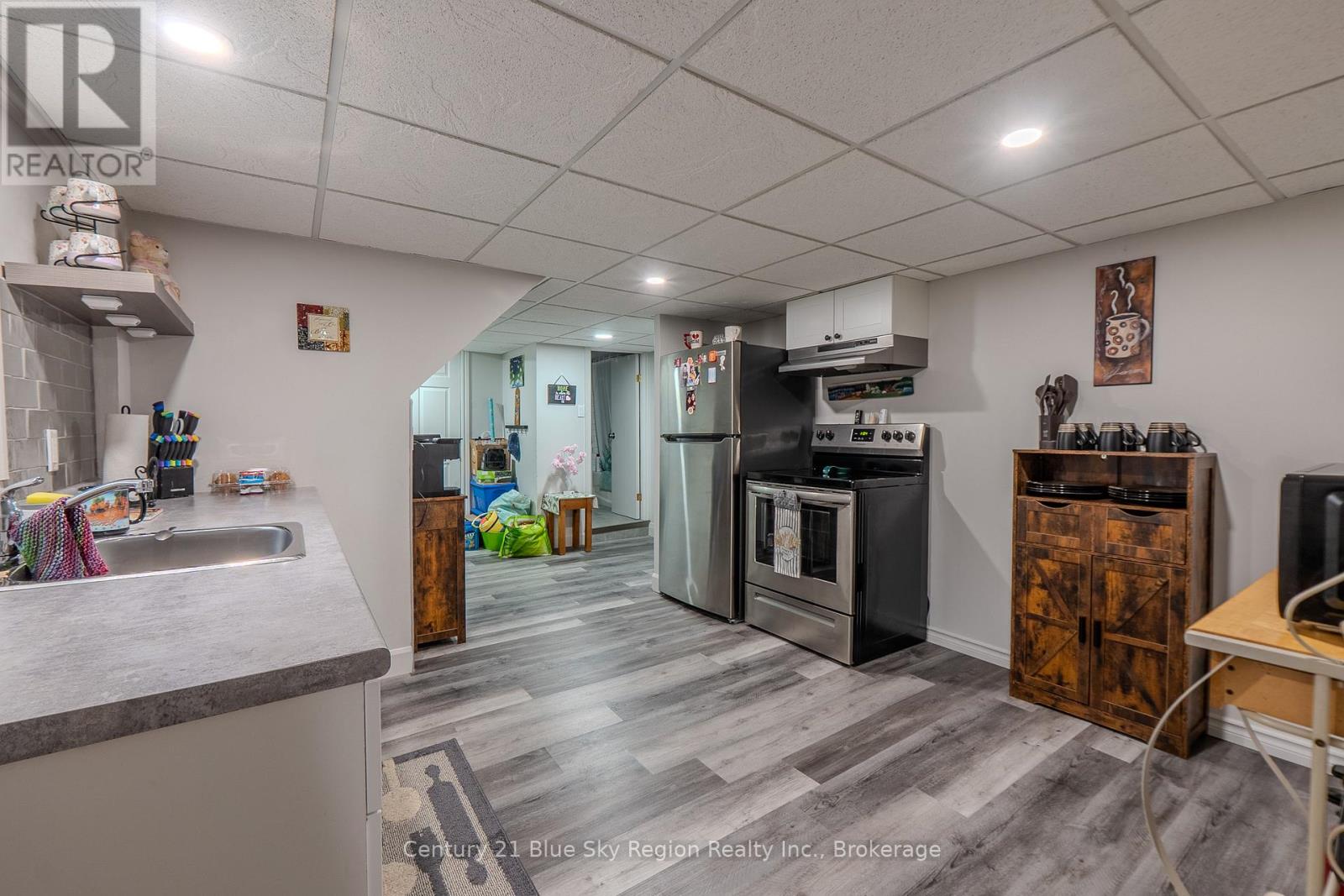 242 Princess Street E, North Bay, Ontario  P1B 1P9 - Photo 4 - X12423128