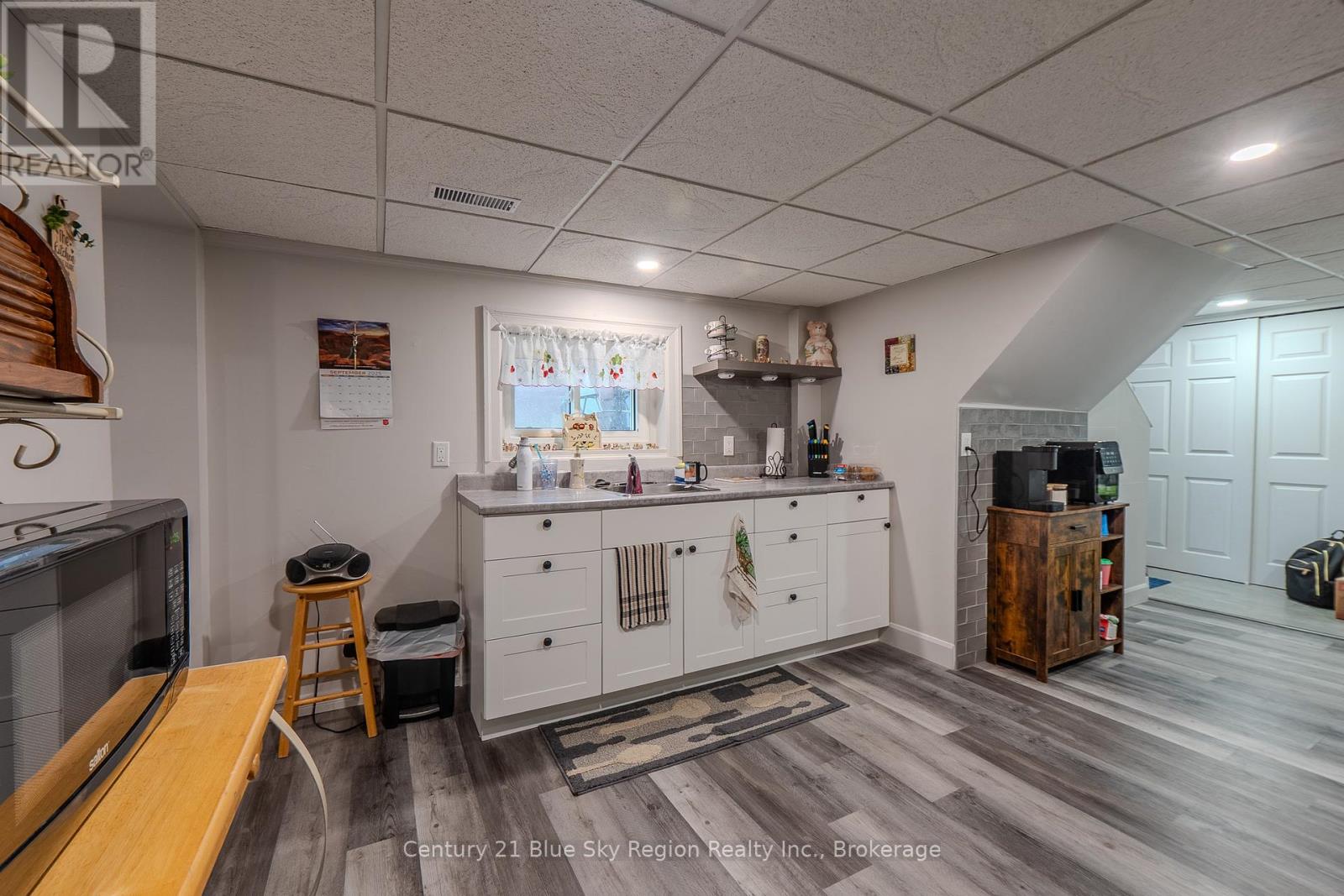 242 Princess Street E, North Bay, Ontario  P1B 1P9 - Photo 8 - X12423128