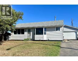 1020 Reasbeck Crescent, dawson creek, British Columbia