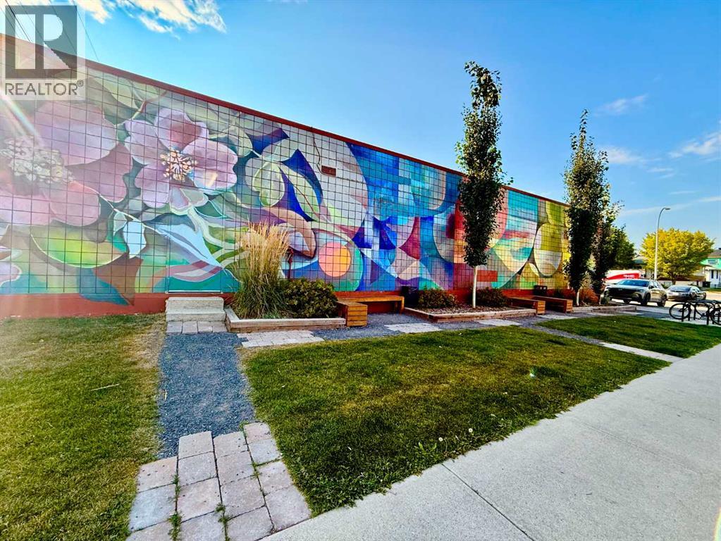 2812 33 Street Sw, Calgary, Alberta  T3E 2T6 - Photo 12 - A2259396