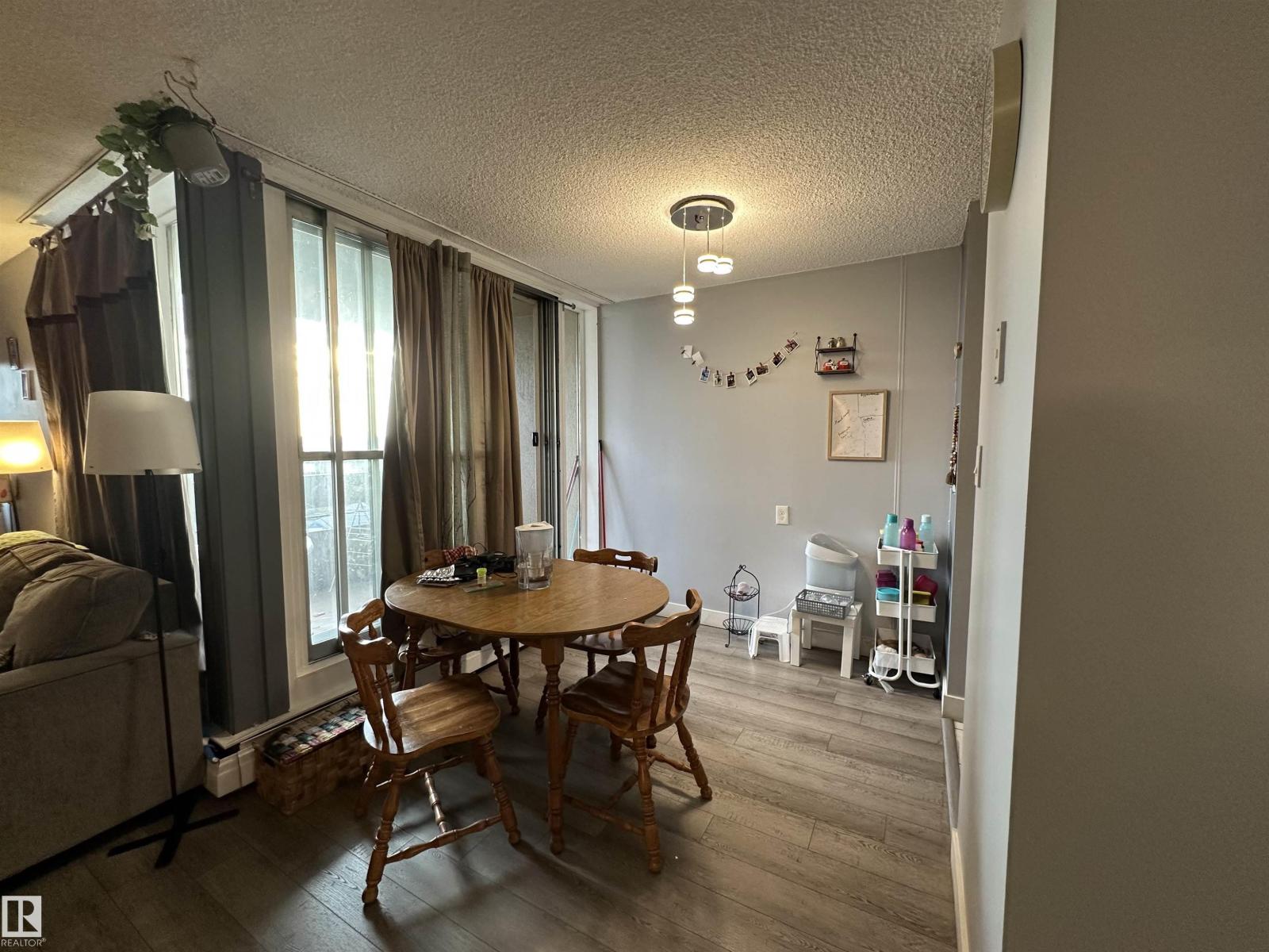 #75 8735 165 St Nw, Edmonton, Alberta  T5R 2R6 - Photo 2 - E4459171