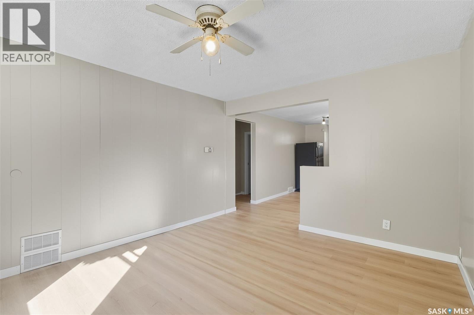 517 Isabella Street W, Saskatoon, Saskatchewan  S7M 0E3 - Photo 3 - SK019225