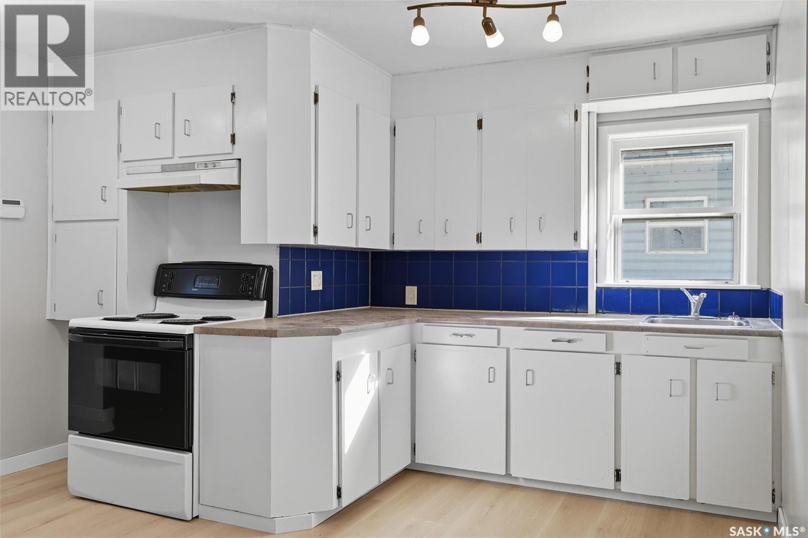 517 Isabella Street W, Saskatoon, Saskatchewan  S7M 0E3 - Photo 8 - SK019225