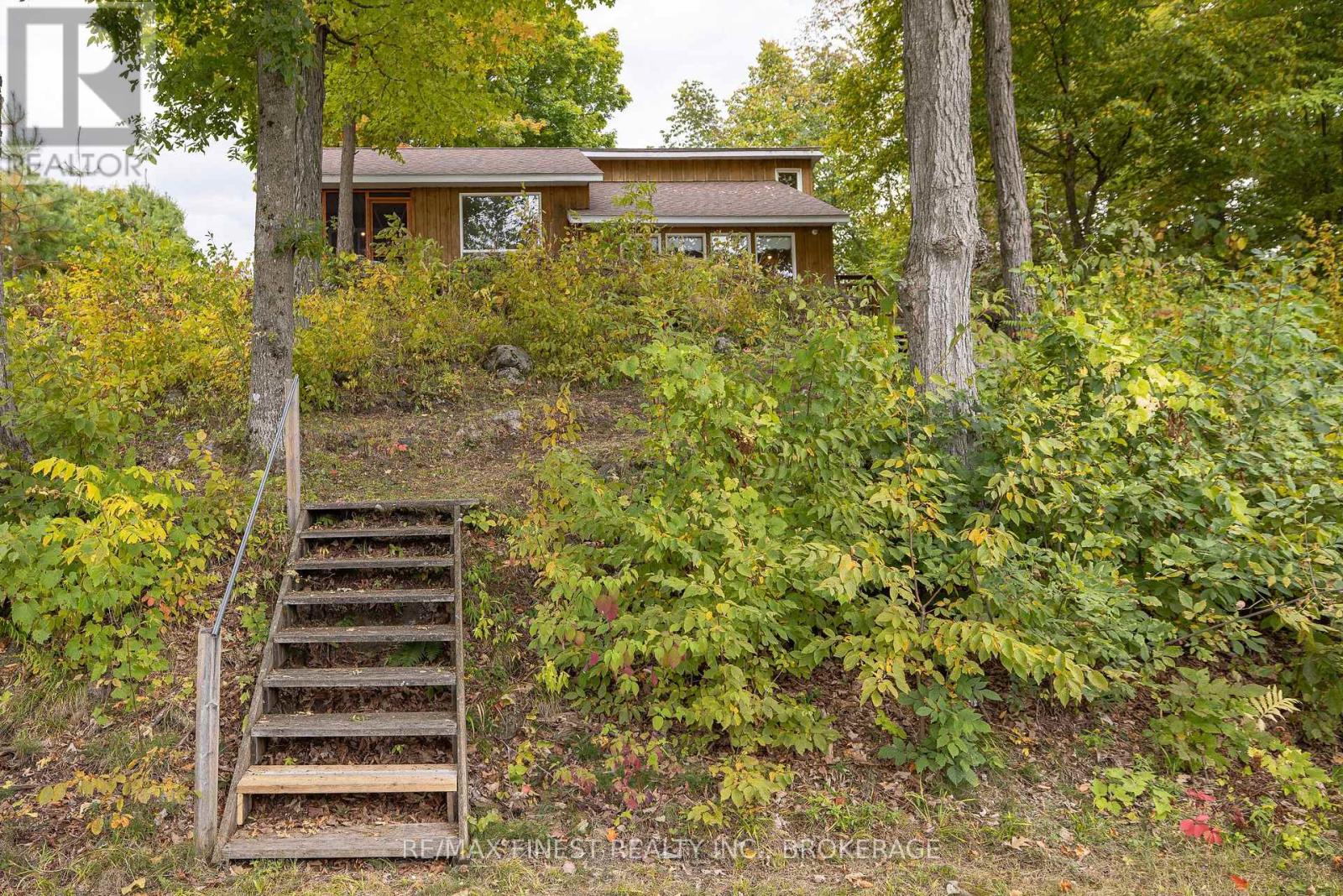 740c Thomas Road, Rideau Lakes, Ontario  K9J 6X2 - Photo 34 - X12422393