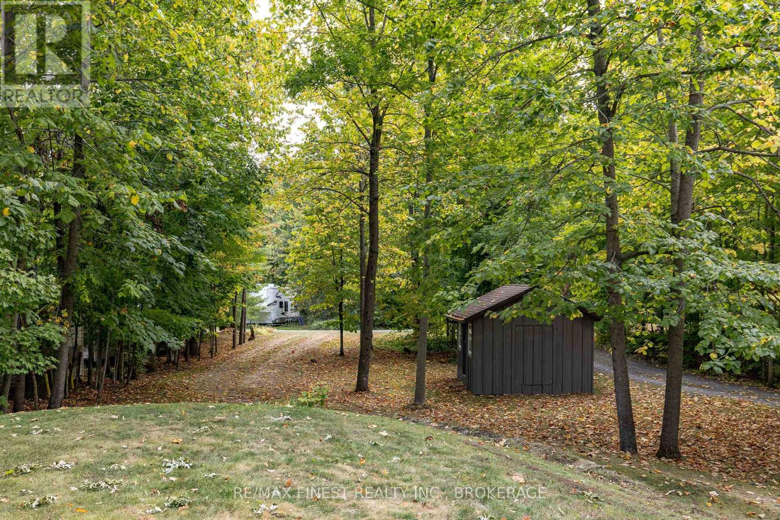 740c Thomas Road, Rideau Lakes, Ontario  K9J 6X2 - Photo 32 - X12422393