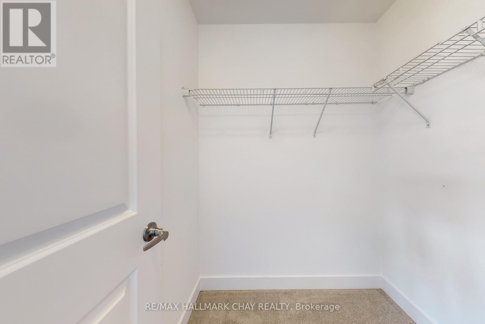 37 Turnberry Lane, Barrie, Ontario  L9J 0M8 - Photo 21 - S12419123