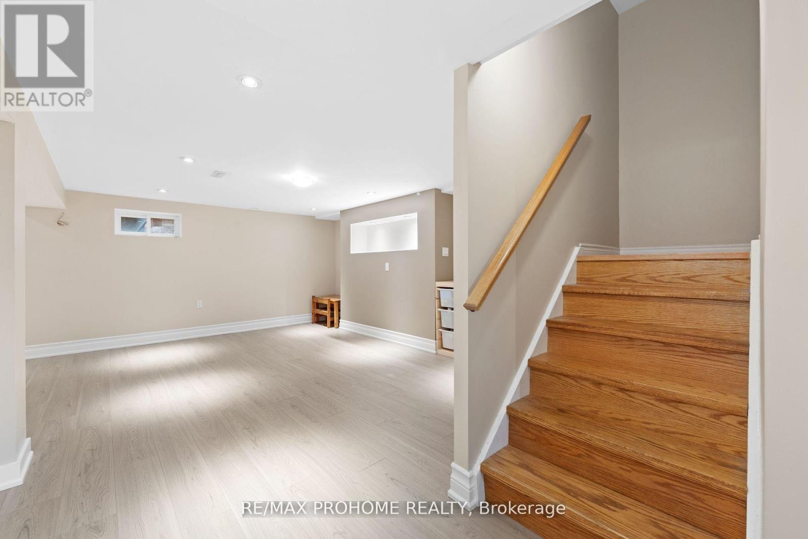 39 Addison Crescent, Toronto, Ontario  M3B 1K7 - Photo 32 - C12423087