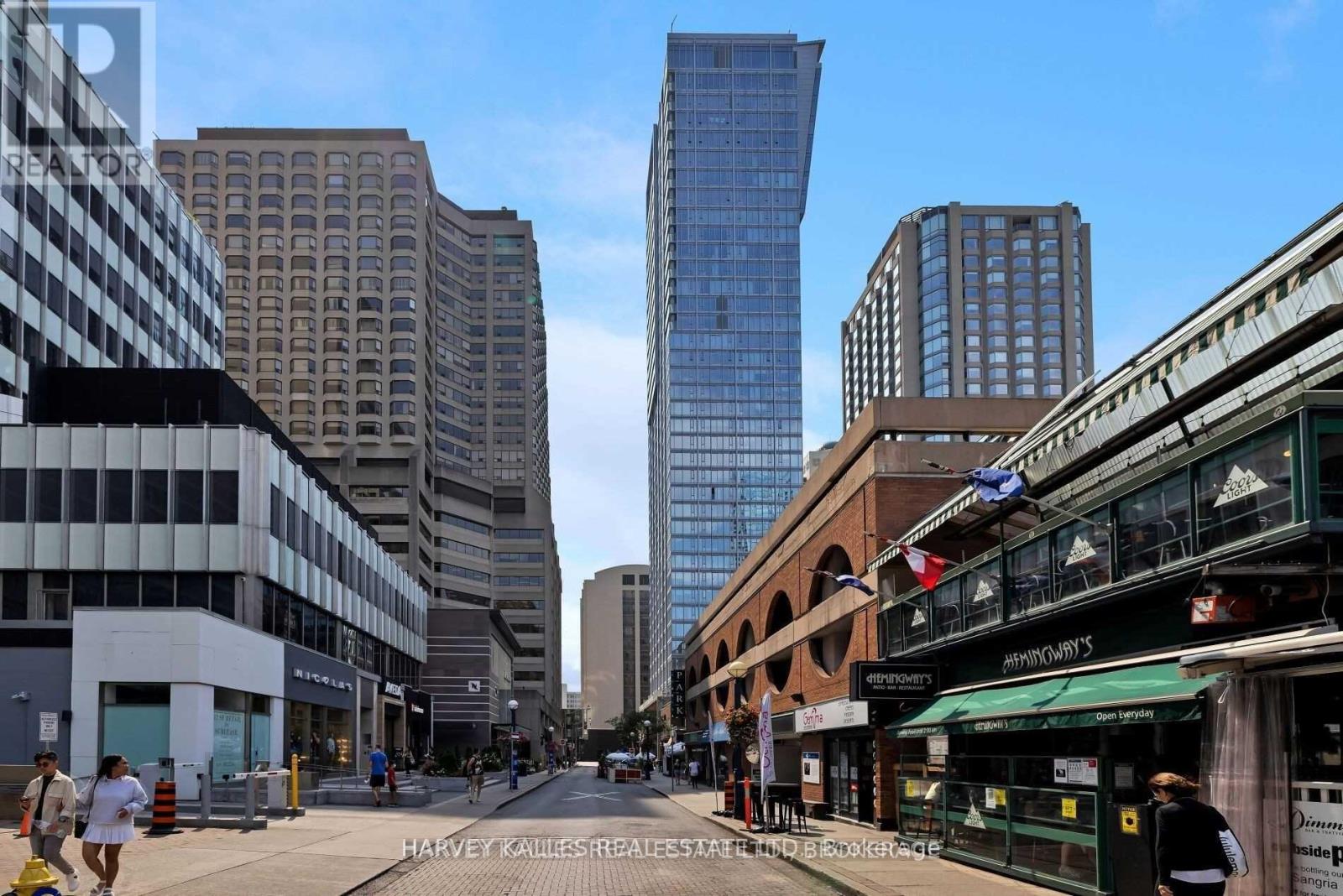 2208 - 188 Cumberland Street S, Toronto (Annex), Ontario  M5R 2G3 - Photo 13 - C12423089