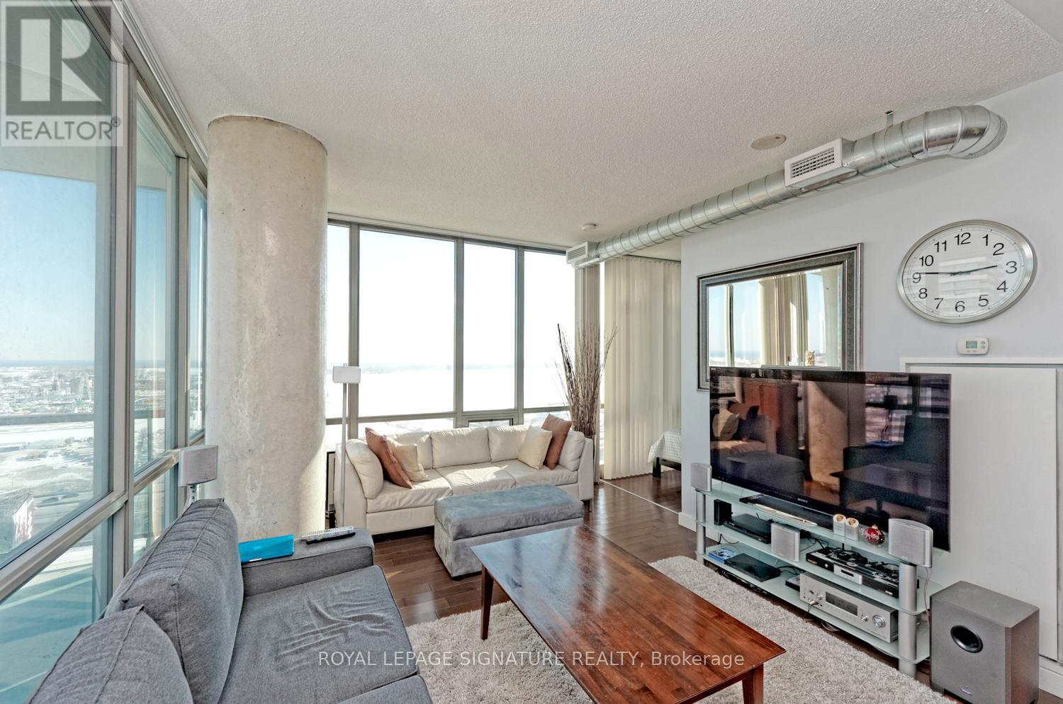 2504 - 33 Mill Street, Toronto, Ontario  M5A 3R3 - Photo 10 - C12423115