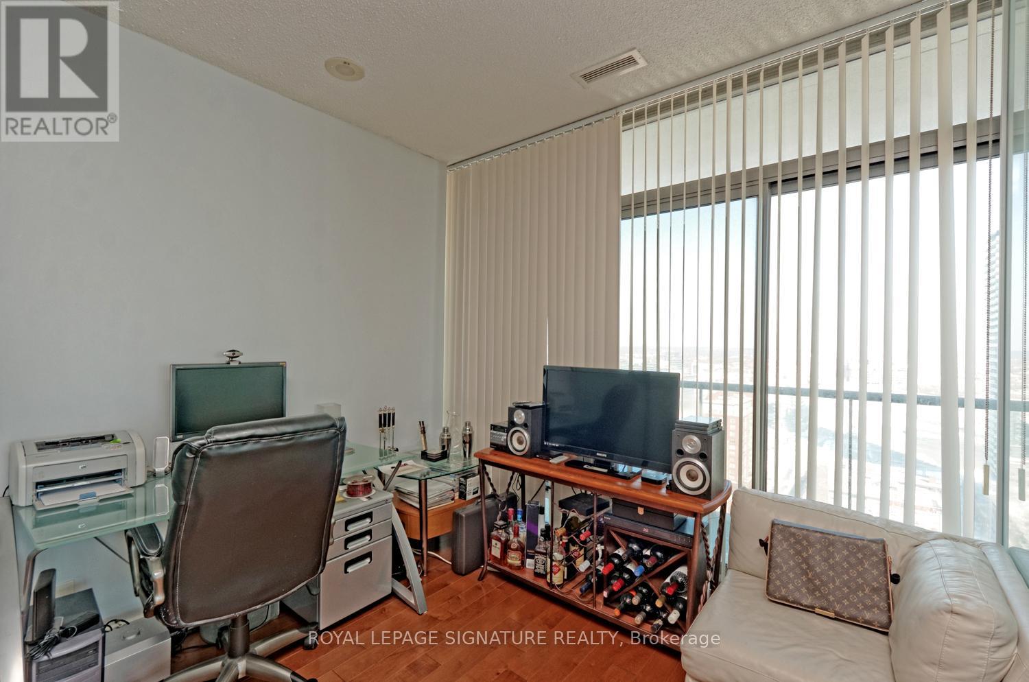 2504 - 33 Mill Street, Toronto, Ontario  M5A 3R3 - Photo 17 - C12423115
