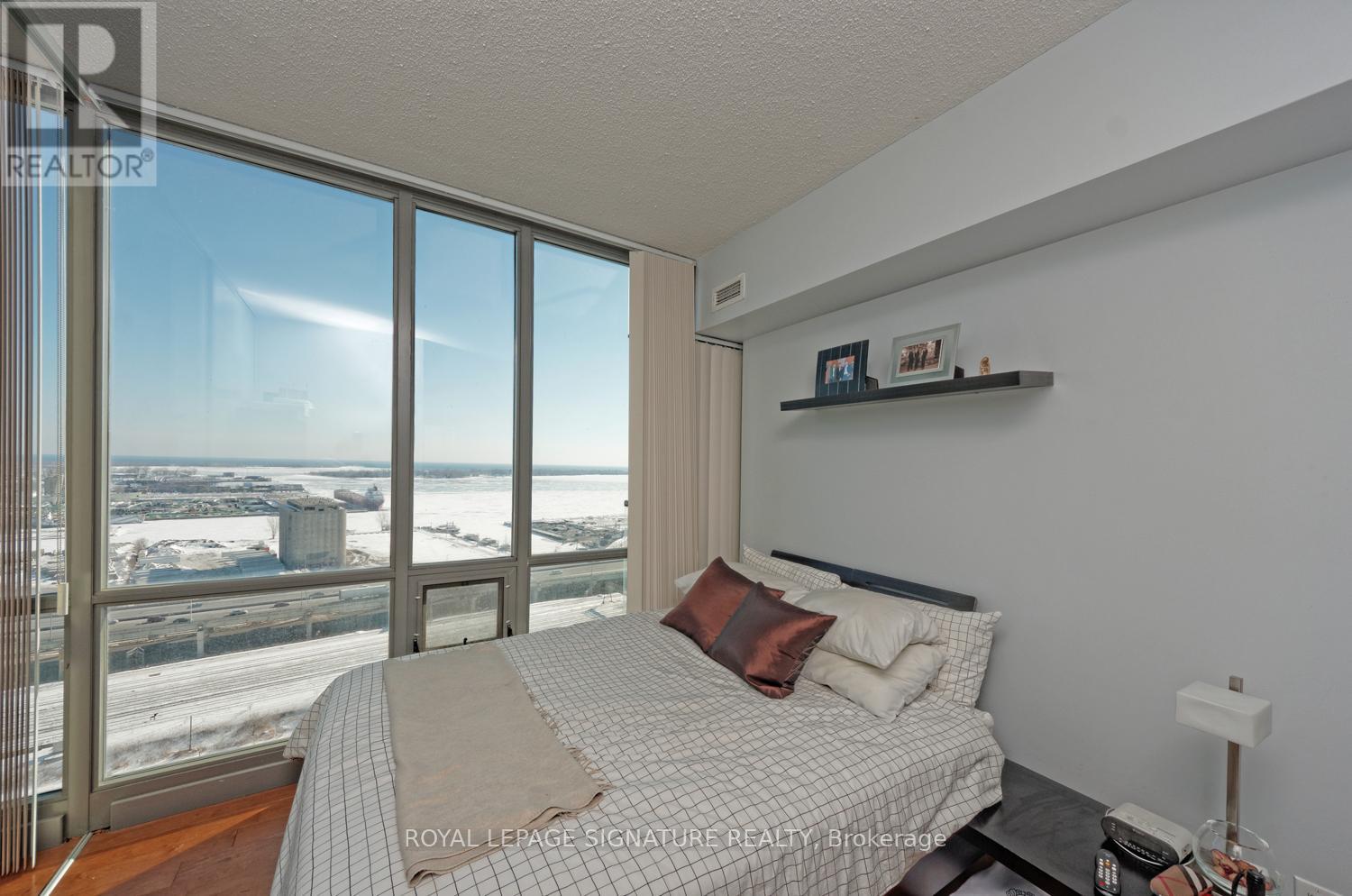 2504 - 33 Mill Street, Toronto, Ontario  M5A 3R3 - Photo 20 - C12423115