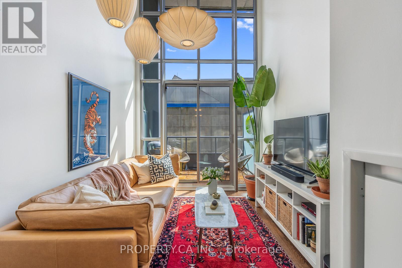 329 - 5 HANNA AVENUE, Toronto, Ontario