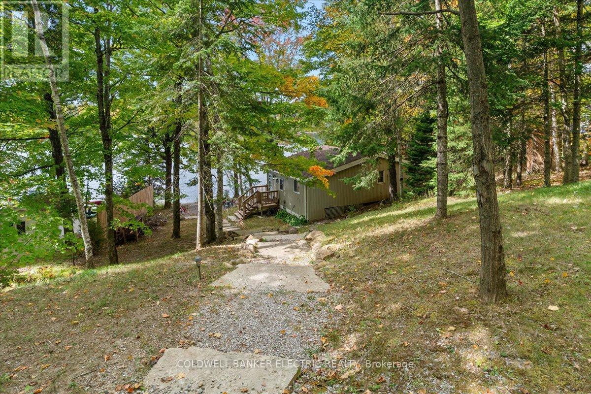 29 Fire Route 296, Trent Lakes, Ontario  K0L 1J0 - Photo 9 - X12423191
