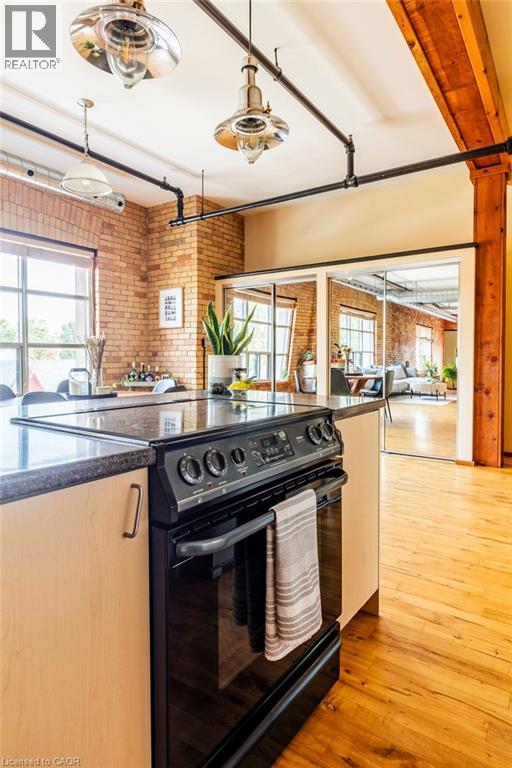 36 Margaret Street Unit# 44, Hamilton, Ontario  L8P 4C8 - Photo 6 - 40772465