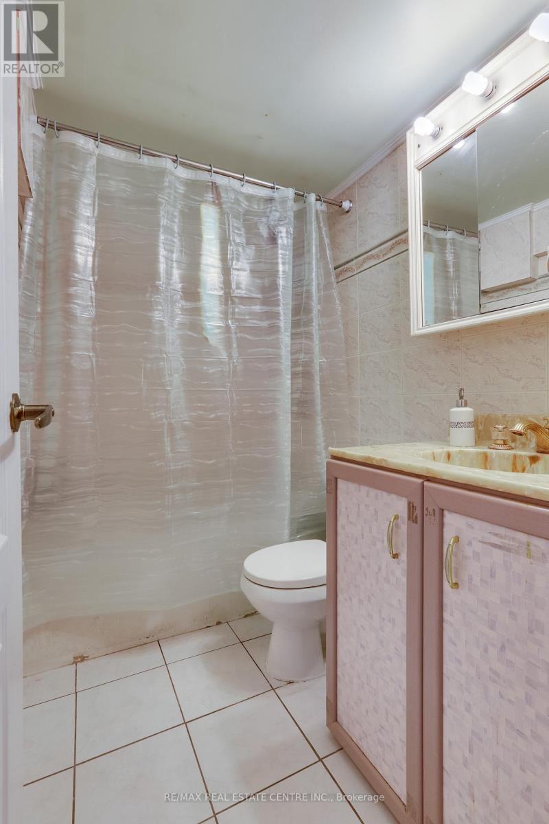 66 Nanette Drive N, London North, Ontario  N5X 3L4 - Photo 30 - X12422215