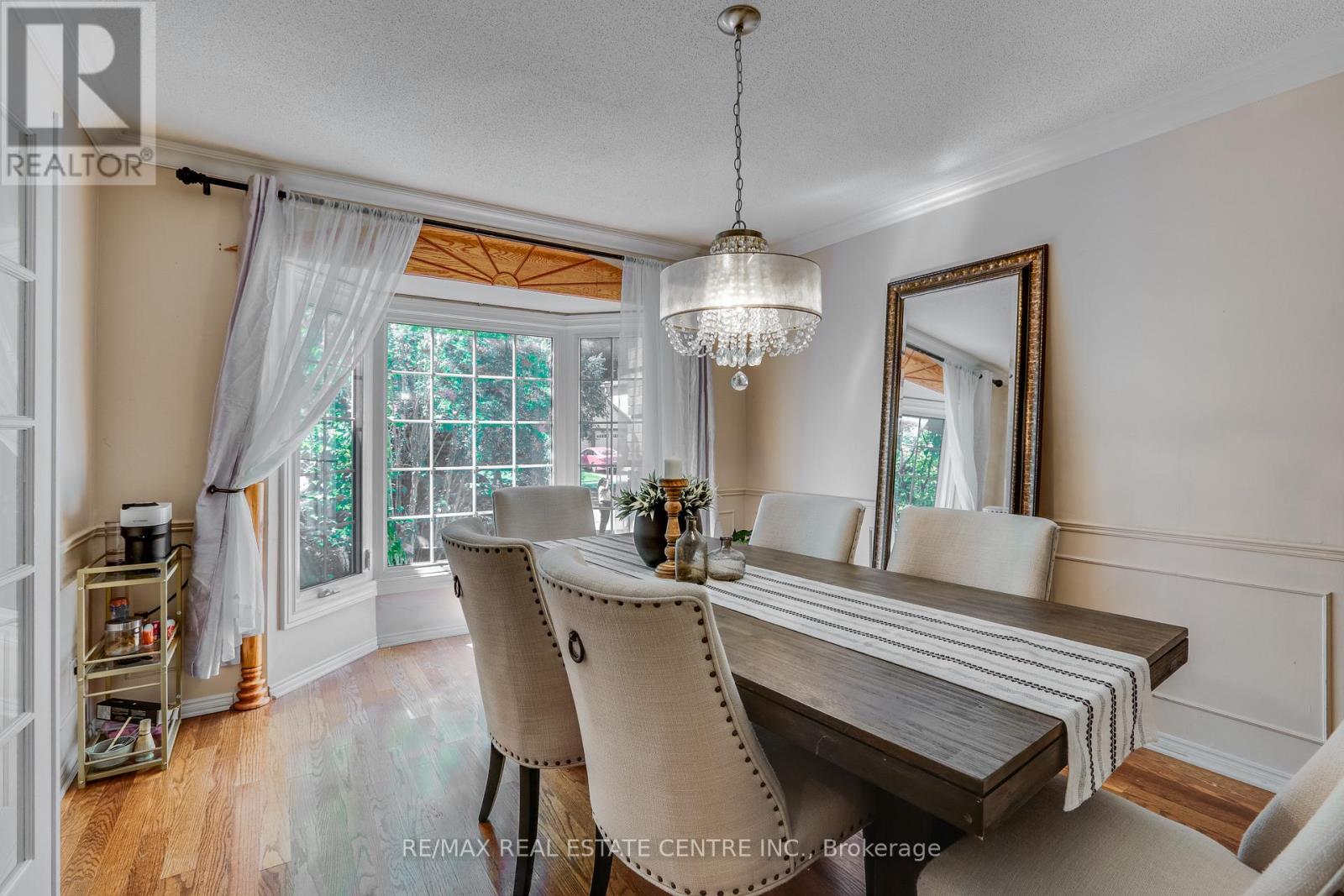66 Nanette Drive N, London North, Ontario  N5X 3L4 - Photo 11 - X12422215