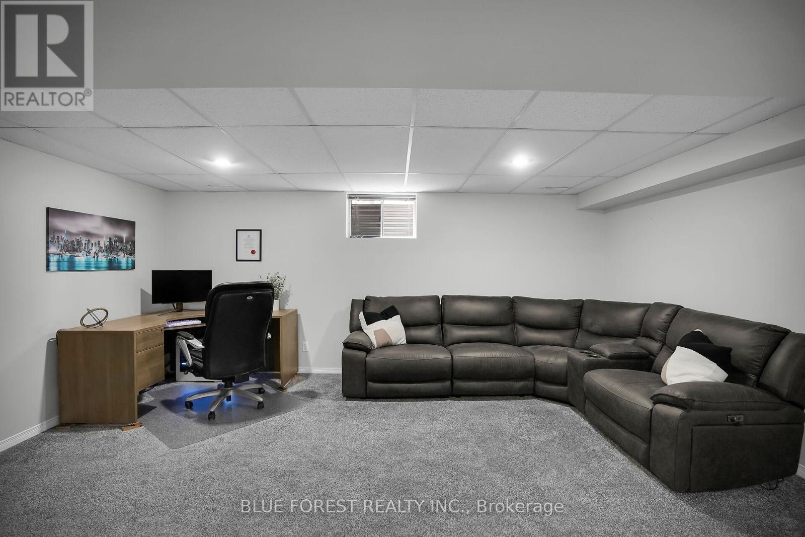 2949 Meadowgate Boulevard, London South, Ontario  N6M 1L3 - Photo 28 - X12423162