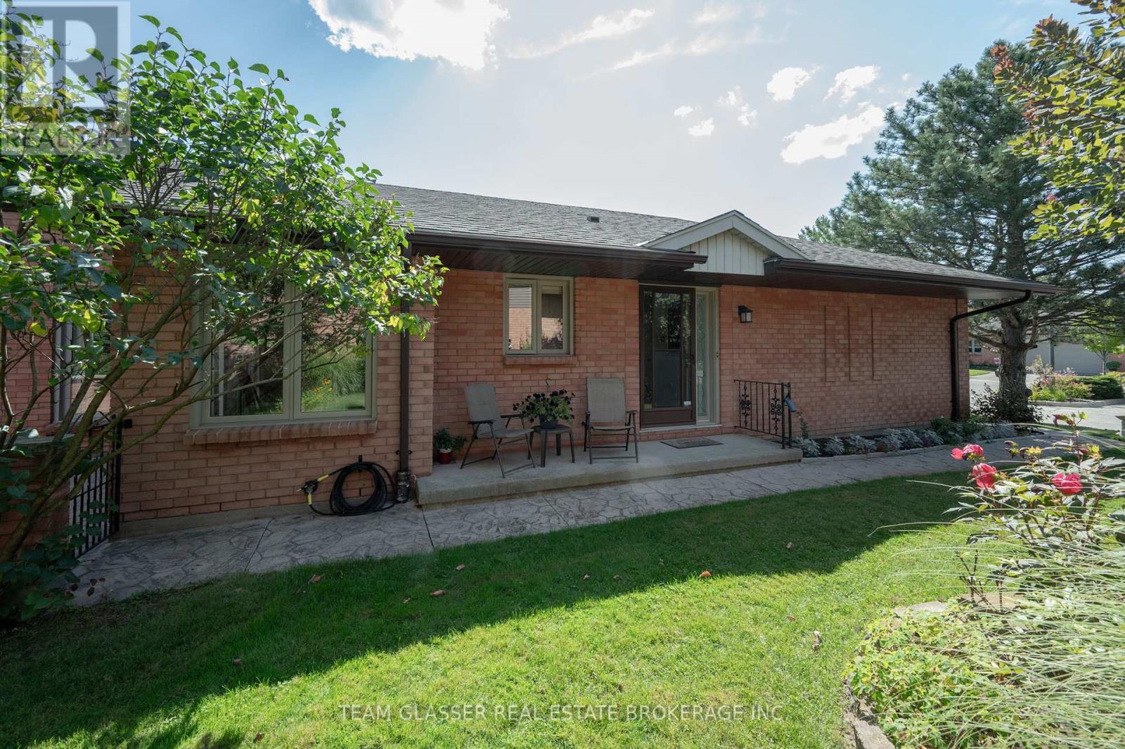 41 - 55 Fiddlers Green Road, London North, Ontario  N6H 4T8 - Photo 5 - X12423246