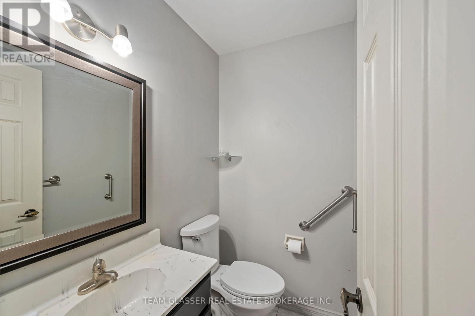 41 - 55 Fiddlers Green Road, London North, Ontario  N6H 4T8 - Photo 8 - X12423246