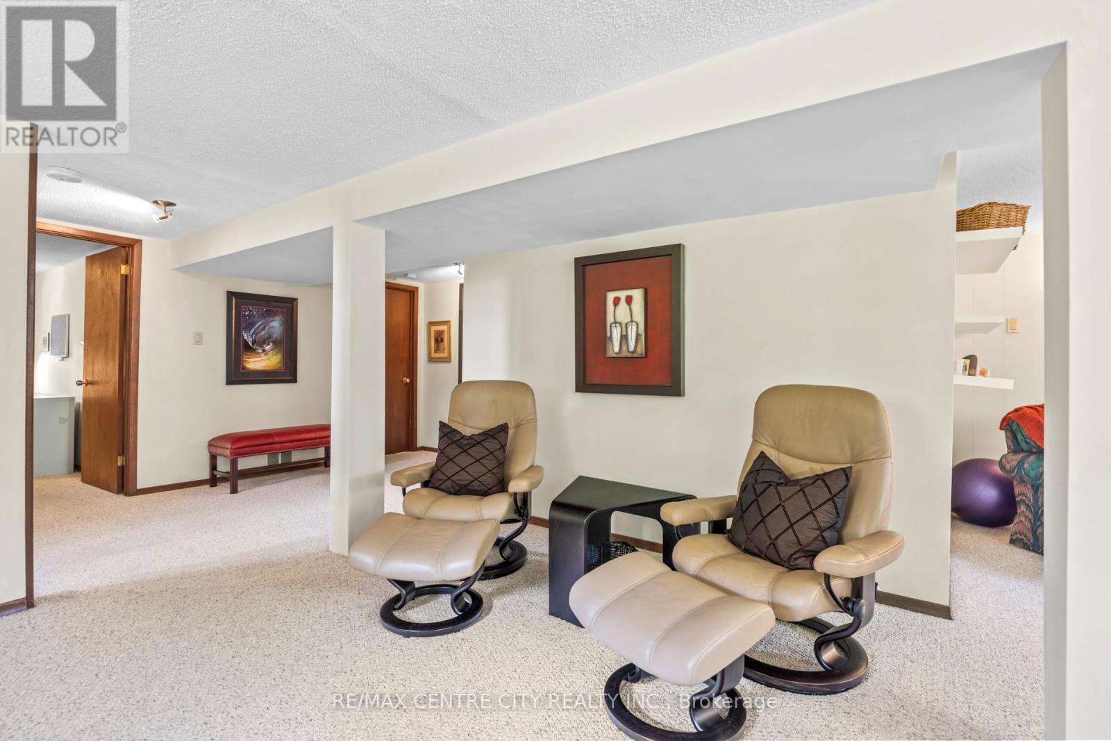 4500 East Road E, Central Elgin, Ontario  N5L 1A7 - Photo 16 - X12423316