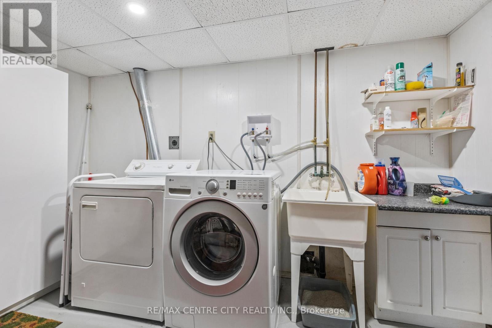 4500 East Road E, Central Elgin, Ontario  N5L 1A7 - Photo 19 - X12423316