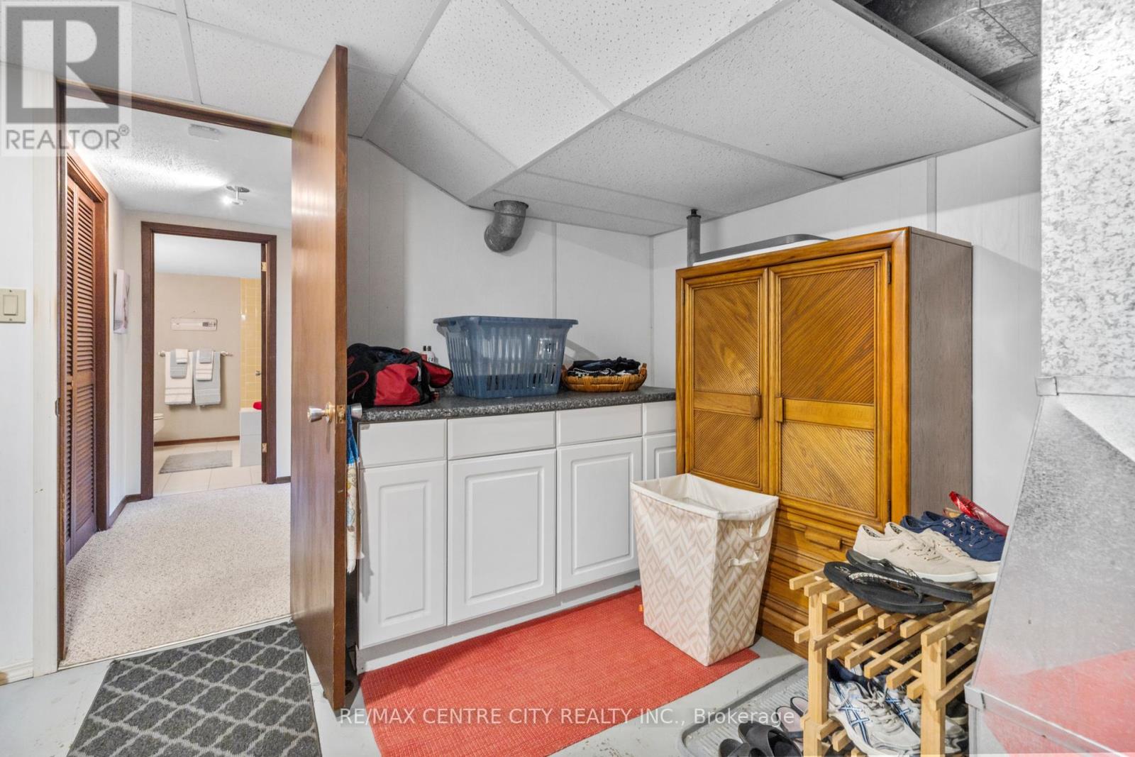4500 East Road E, Central Elgin, Ontario  N5L 1A7 - Photo 20 - X12423316