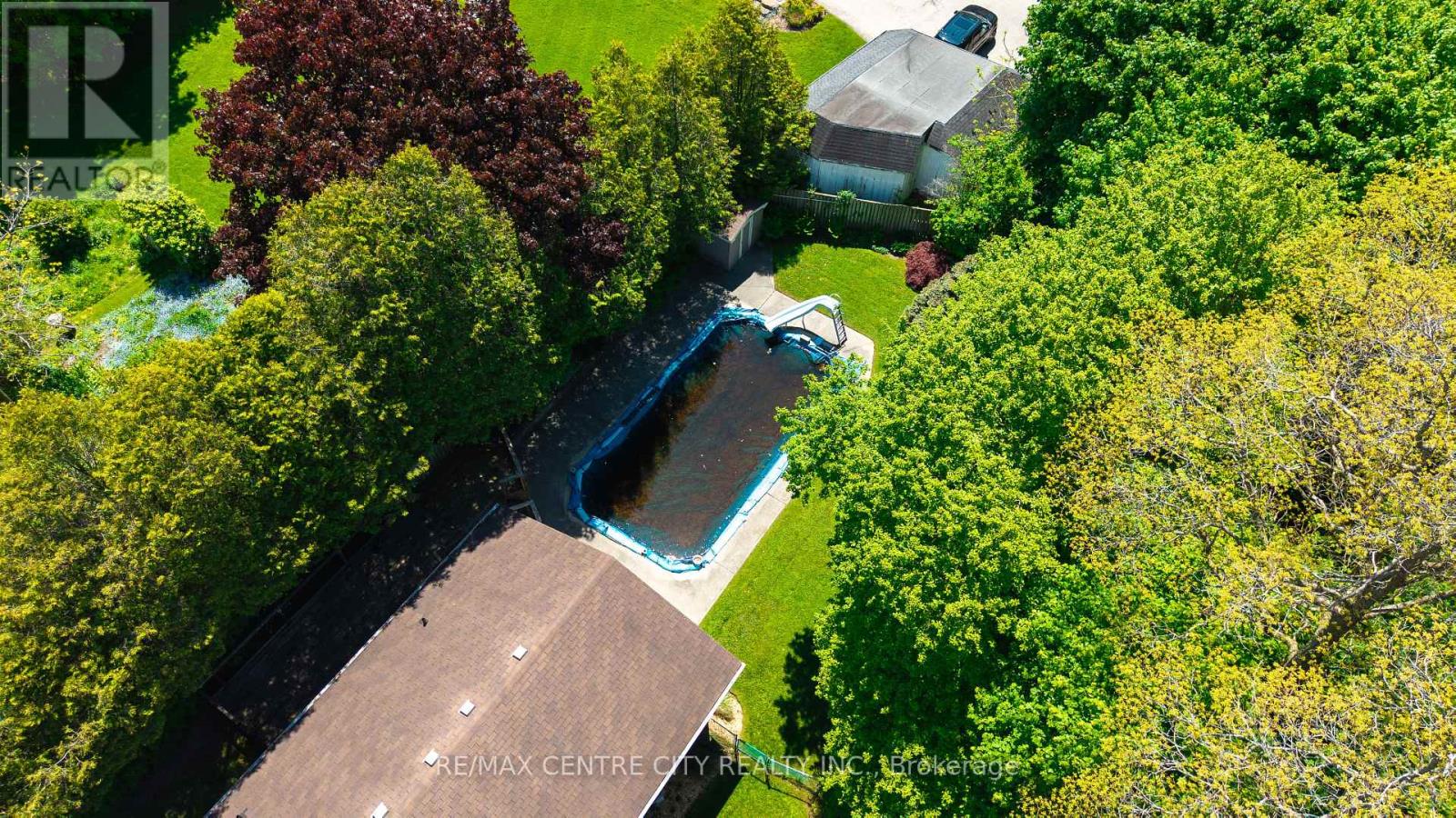 4500 East Road E, Central Elgin, Ontario  N5L 1A7 - Photo 25 - X12423316