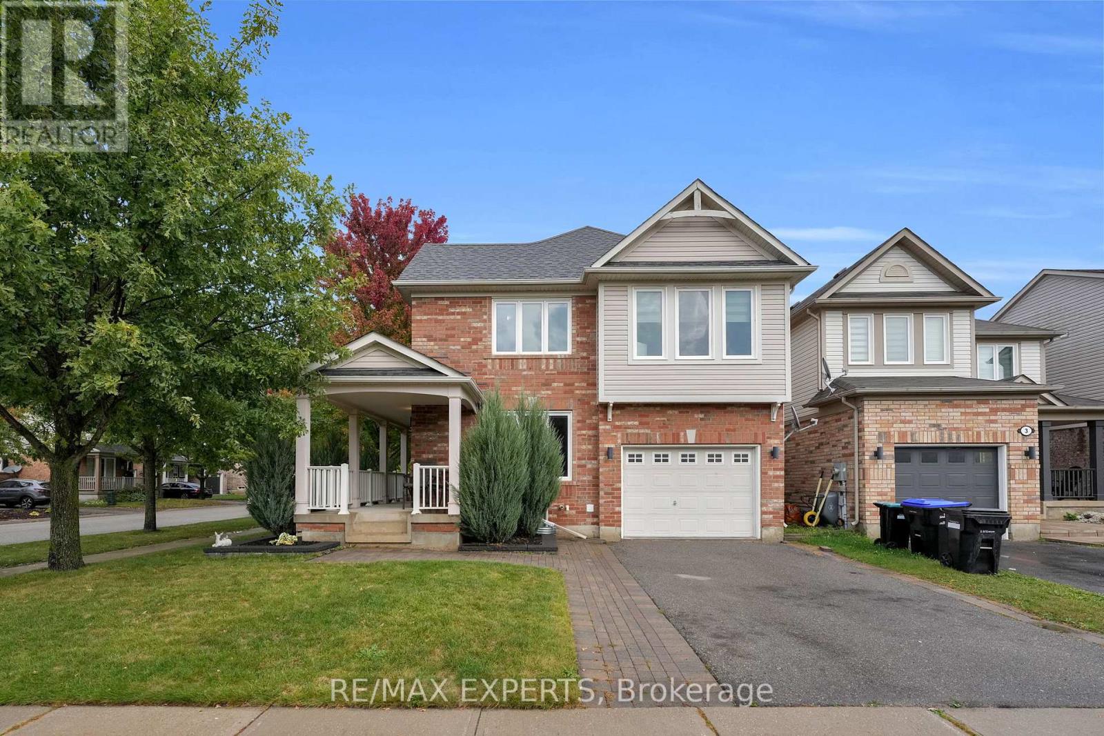 1 NUNN CRESCENT, New Tecumseth, Ontario