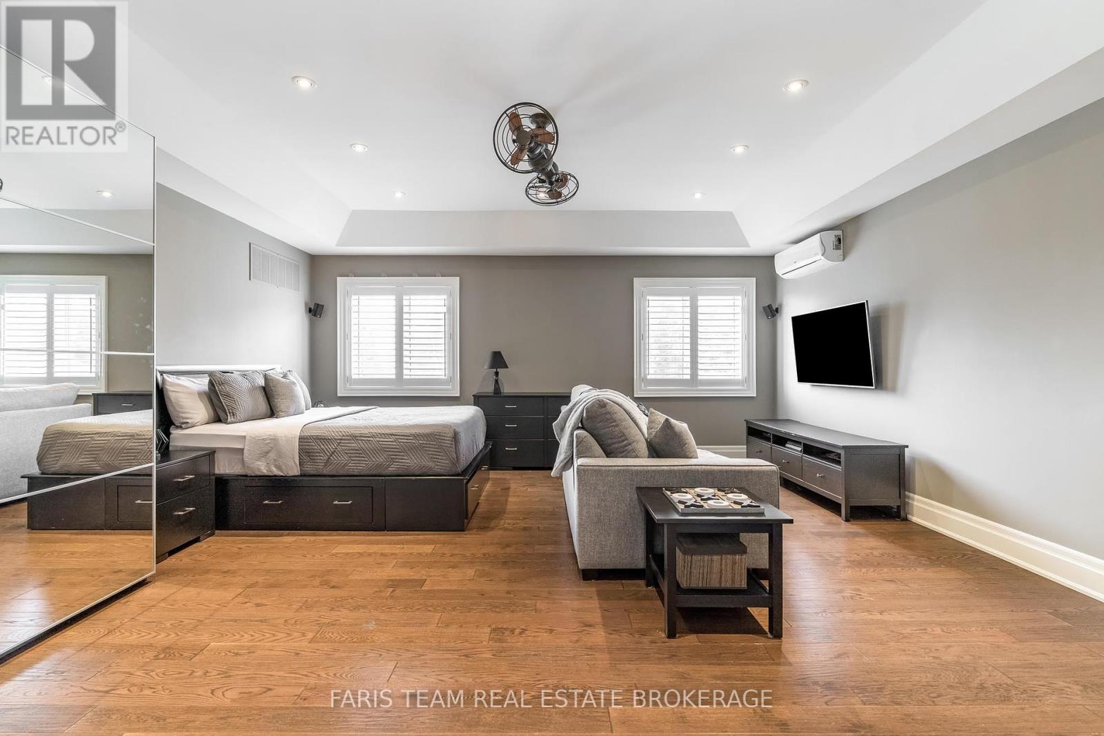 158 Dale Crescent, Bradford West Gwillimbury, Ontario  L0L 1L0 - Photo 23 - N12423106