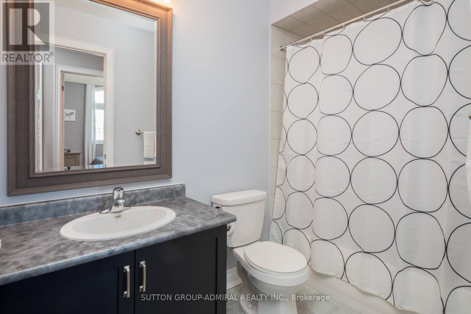 227 Canada Drive, Vaughan, Ontario  L4H 0K2 - Photo 23 - N12423158