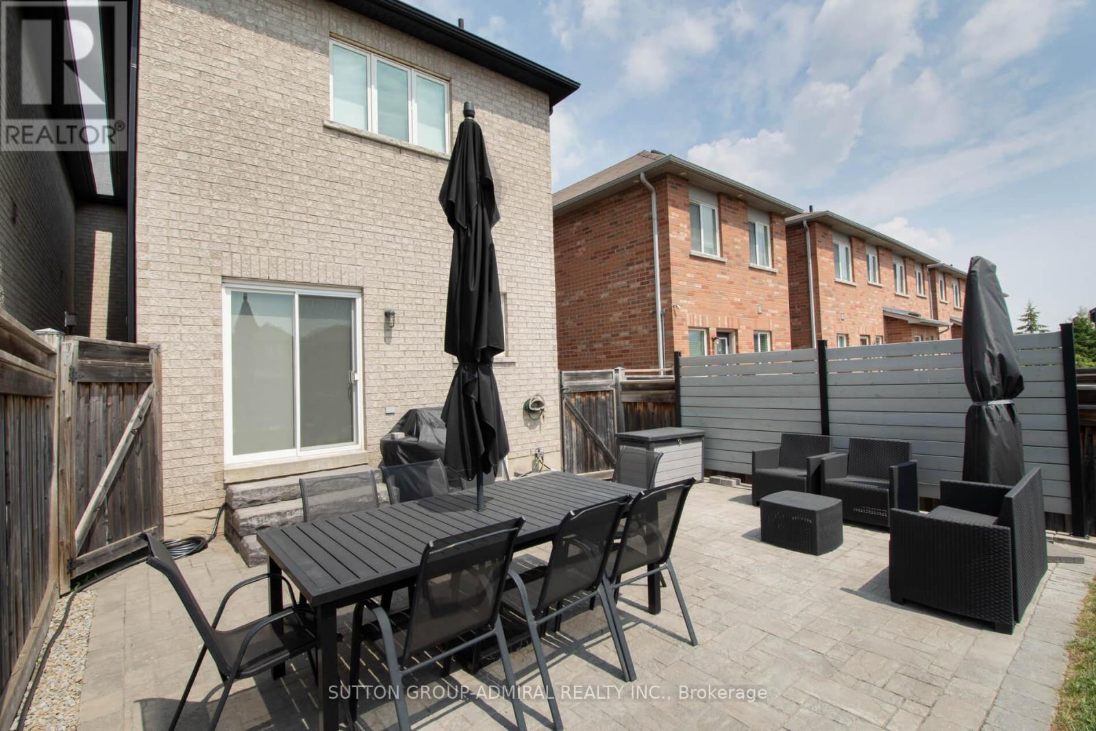 227 Canada Drive, Vaughan, Ontario  L4H 0K2 - Photo 30 - N12423158
