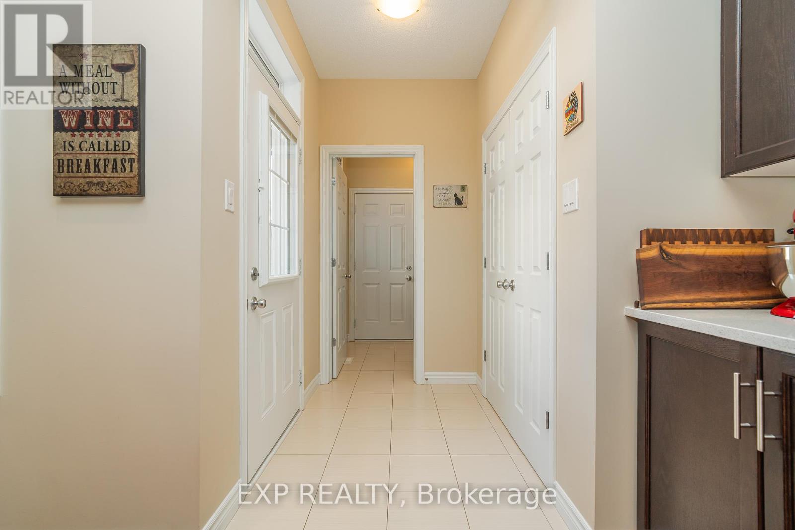 406 Sweetflag Street, Ottawa, Ontario  K2J 5Y6 - Photo 14 - X12423210