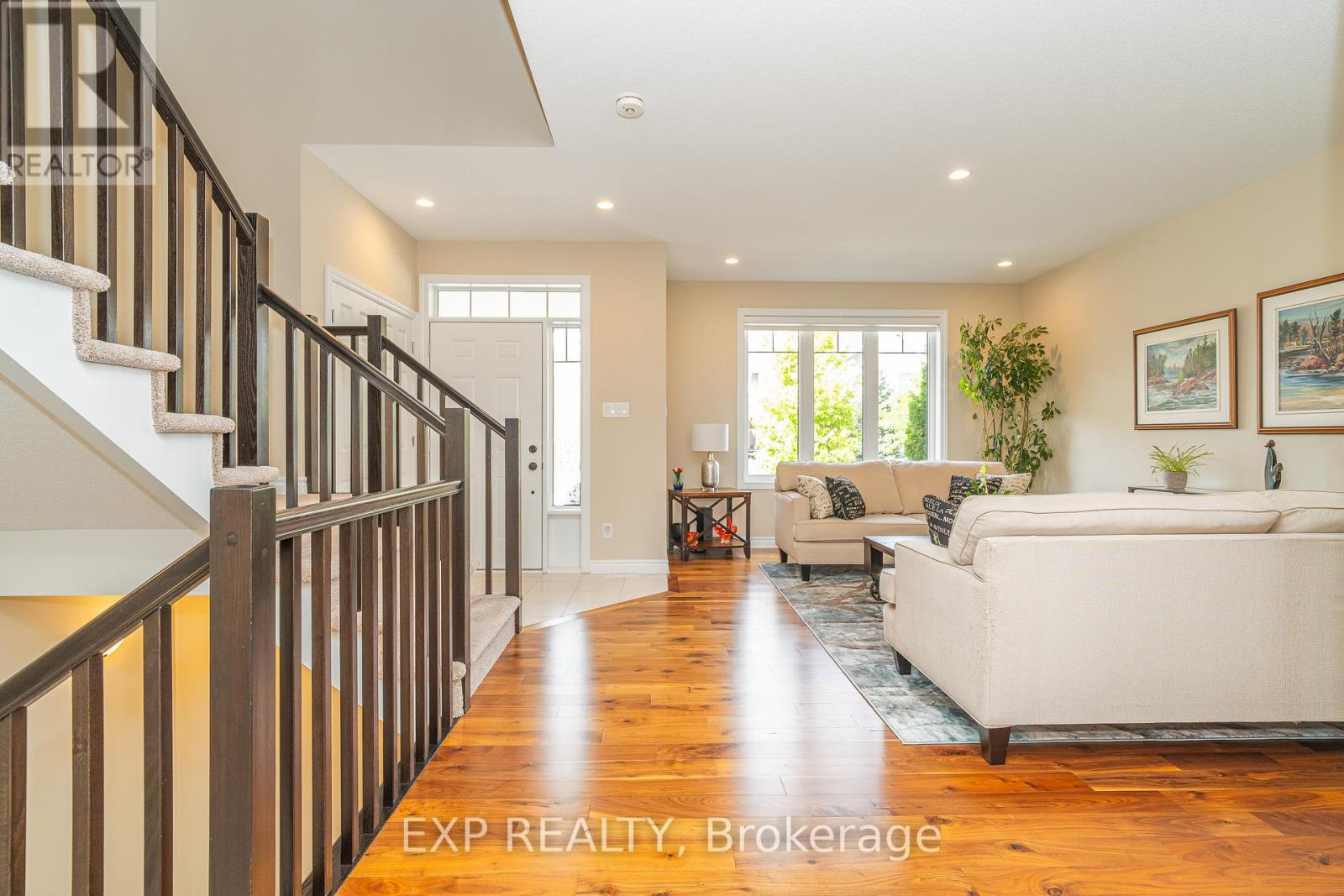 406 Sweetflag Street, Ottawa, Ontario  K2J 5Y6 - Photo 4 - X12423210