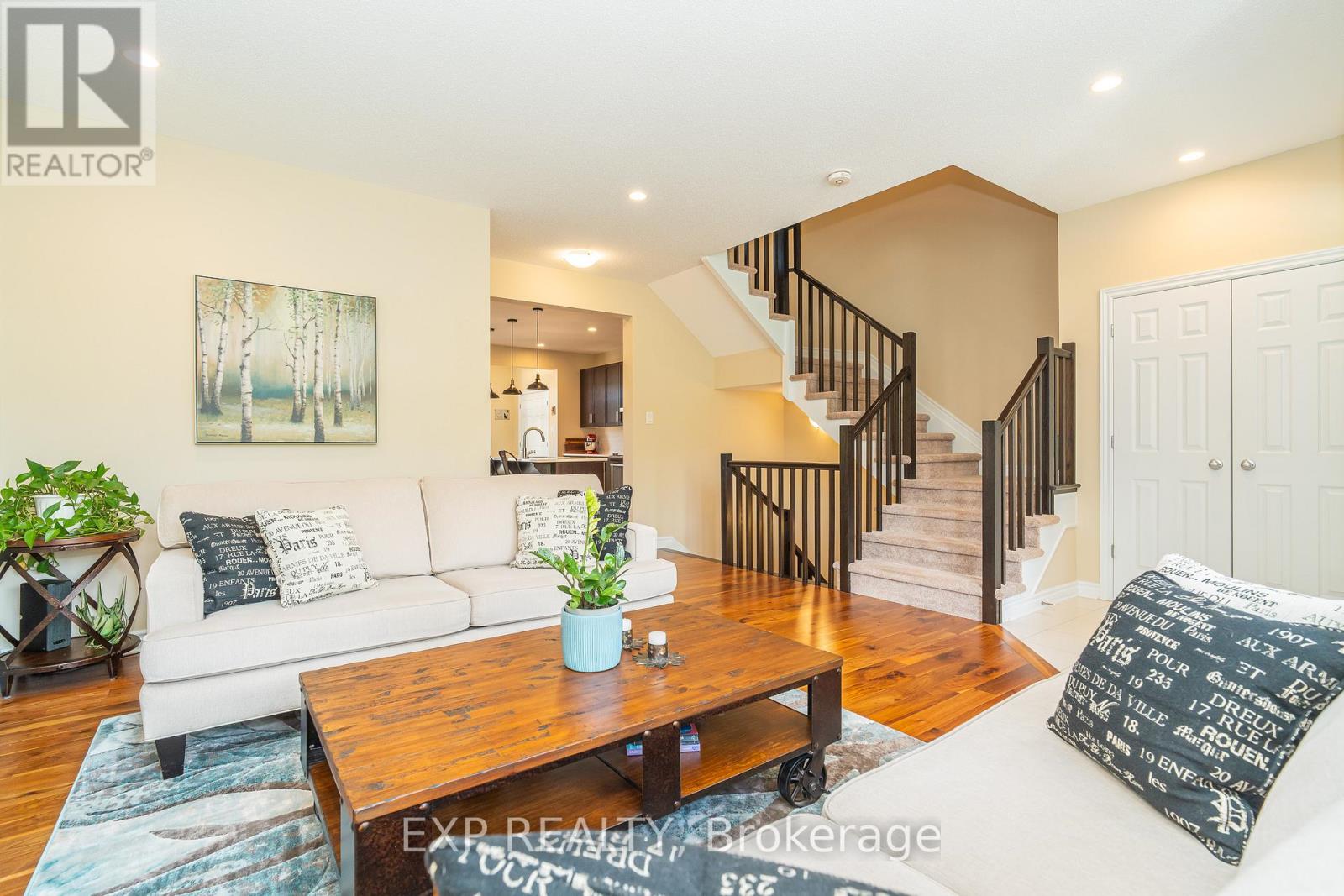 406 Sweetflag Street, Ottawa, Ontario  K2J 5Y6 - Photo 6 - X12423210